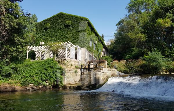 Maison de 700 m²