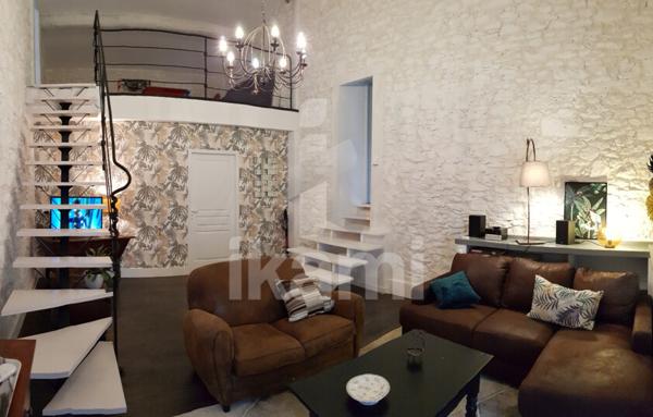 Maison de 700 m²