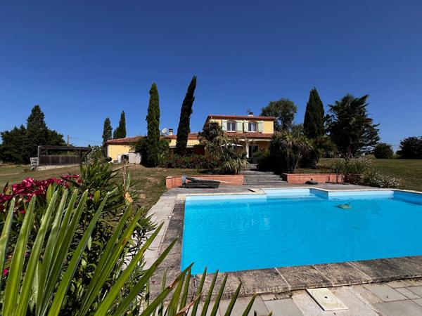Maison contemporaine à vendre Saint Gein 20min de Mont de Marsan piscine garage