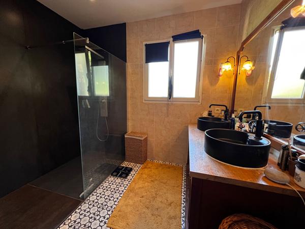 Maison contemporaine à vendre Saint Gein 20min de Mont de Marsan piscine garage