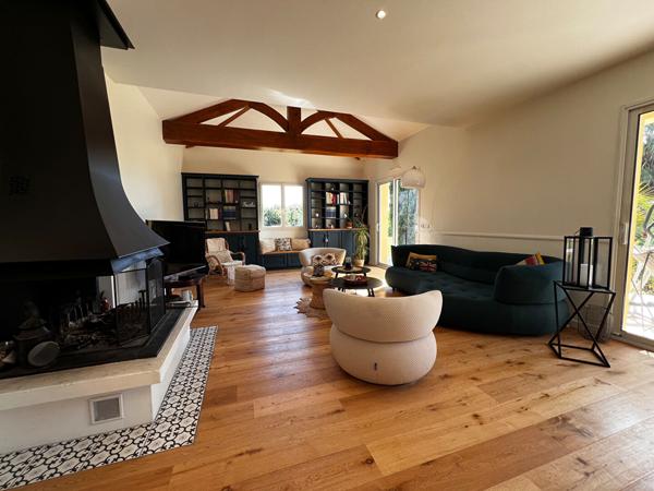 Maison contemporaine à vendre Saint Gein 20min de Mont de Marsan piscine garage