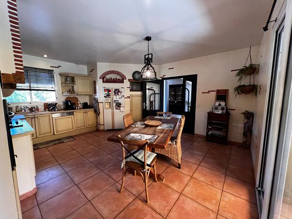 Maison contemporaine à vendre Saint Gein 20min de Mont de Marsan piscine garage