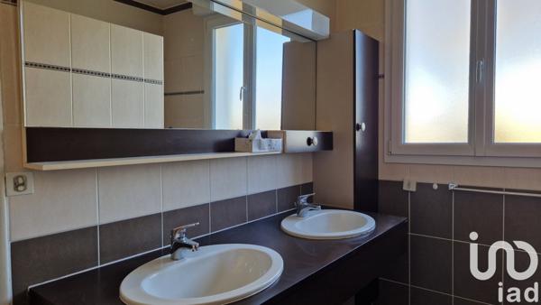 Maison à vendre 10 pièces 186 m² Plouguenast-Langast