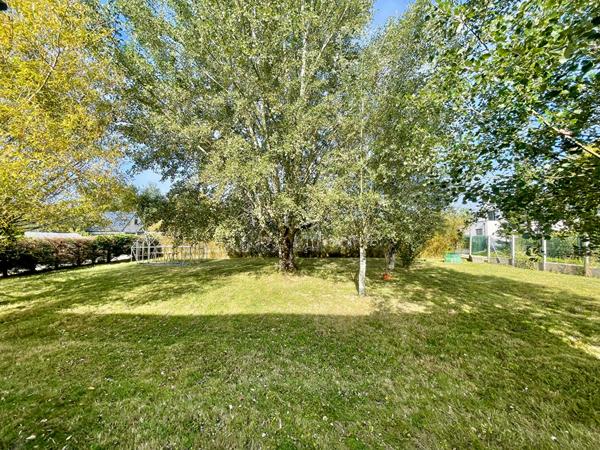 Maison 6 pièces – 128 m² environ à Saint-Lyphard (ref : 74505SN)
