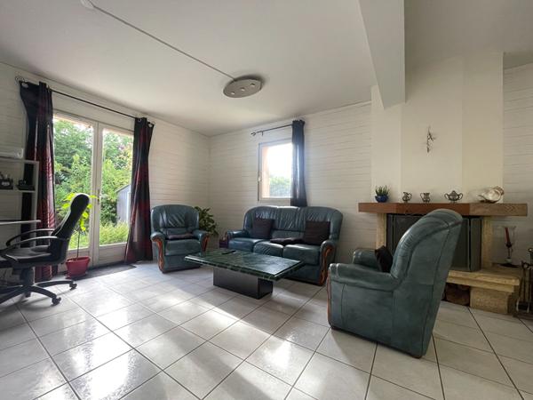 Maison 6 pièces – 128 m² environ à Saint-Lyphard (ref : 74505SN)