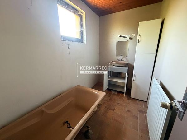Maison 7 pièces – 200 m² environ à Saint-M'Hervé (ref : 3340)