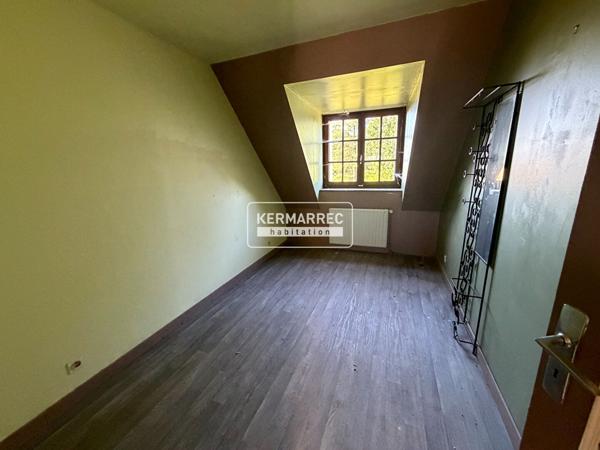 Maison 7 pièces – 200 m² environ à Saint-M'Hervé (ref : 3340)