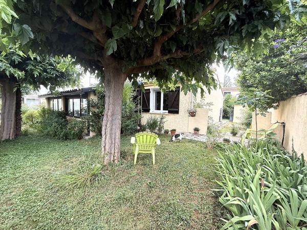 Maison de plain-pied à Saint-Martin-de-Crau ? 103 m² avec jardin et garage