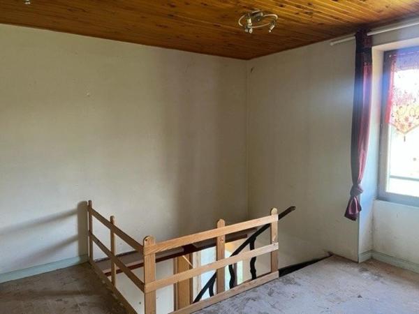 Maison en pierre 180 m2 7 pièces