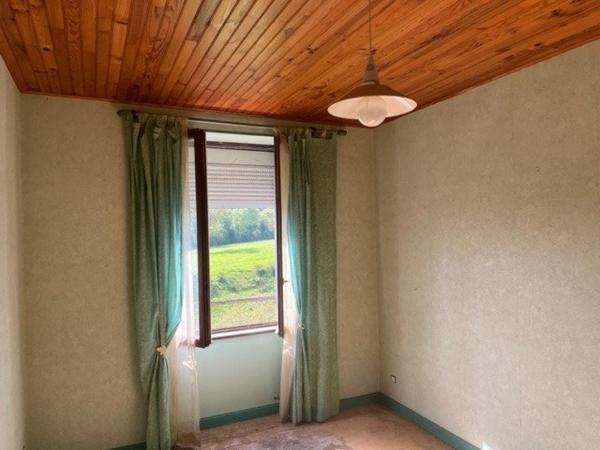 Maison en pierre 180 m2 7 pièces