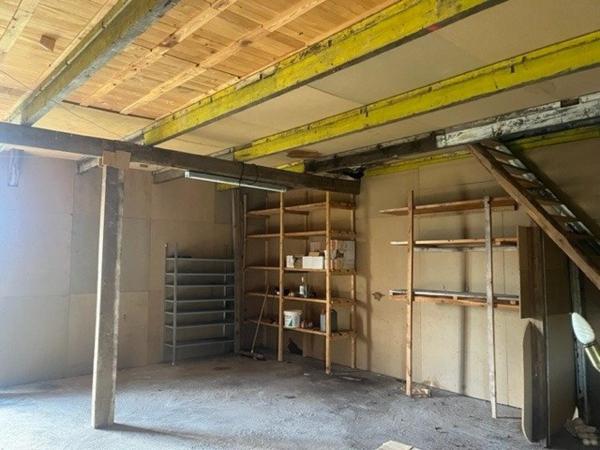 Maison en pierre 180 m2 7 pièces