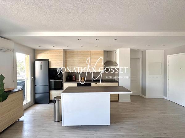 Marseille 09: Appartement T3 de 66m2-2ch avec grande terrasse