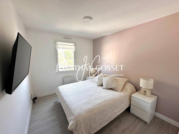 Marseille 09: Appartement T3 de 66m2-2ch avec grande terrasse