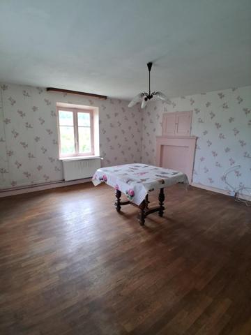 Maison à MOYENMOUTIER, 88420 - 4 pièces 105m²