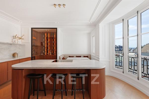Paris 16ᵉ- Appartement d'exception avec terrasse et vue Tour Eiffel