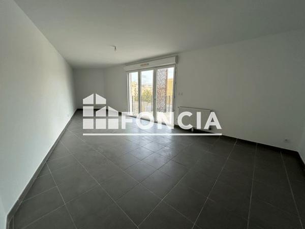 Location Appartement 4 pièces 91.6 m² - 33 rue de Crillon Marseille 13005