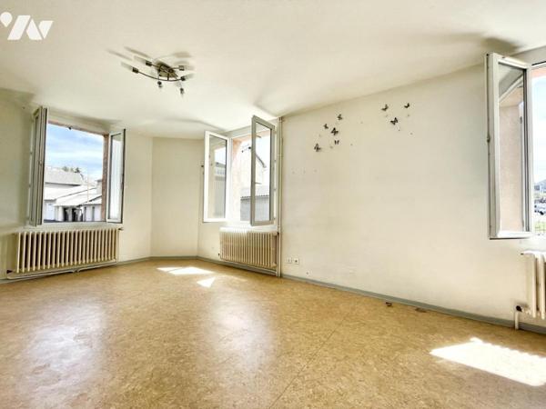 CHARME ET CONFORT EN PLEIN COEUR DE VILLE A SAINT CHELY D'APCHER – Maison 84 m² avec terrain