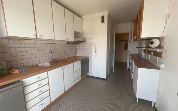 Appartement à vendre    5 pièces • 102,10 m2 Saint-Gratien