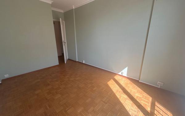 Appartement à vendre    5 pièces • 102,10 m2 Saint-Gratien