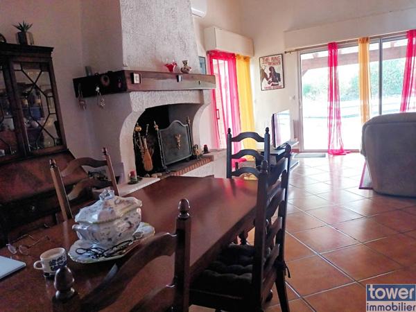Villa 9 pièce(s) 6 chambre(s) 215 m²