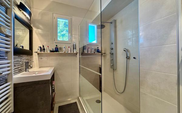 Maison à vendre    4 pièces •  Pézenas