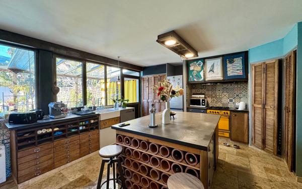 Maison à vendre    4 pièces •  Pézenas