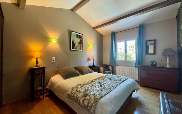 Maison à vendre    4 pièces •  Pézenas