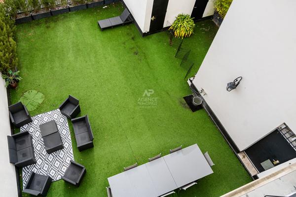 Maison Le Pecq 6 pièce(s) 170 m2 1 050 000 € ** - Référence 17811