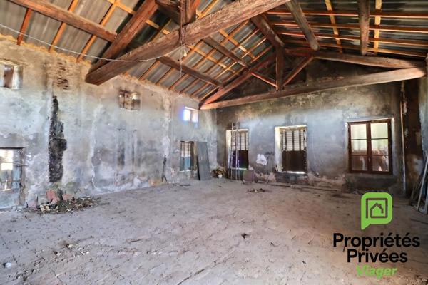 VIAGER OCCUPE - Maison de ville de caractère avec jardin et dépendances ? Alès