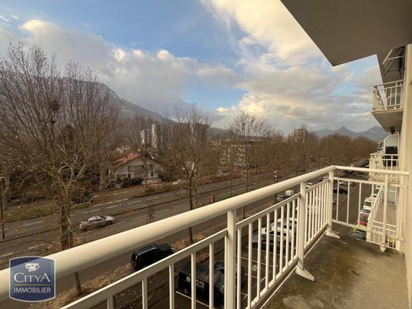 Appartement à louer 3 pièces 63.42m²