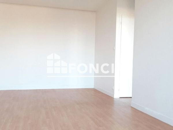 Location Appartement 3 pièces 58.5 m² - 15 AVENUE GAMBETTA Blois 41000