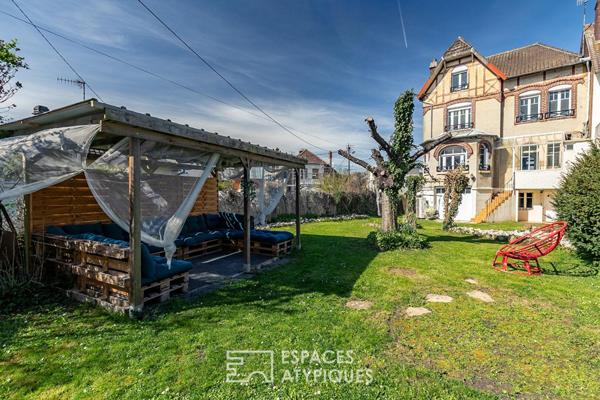 Maison de ville rénovée avec jardin, centre ville à pied