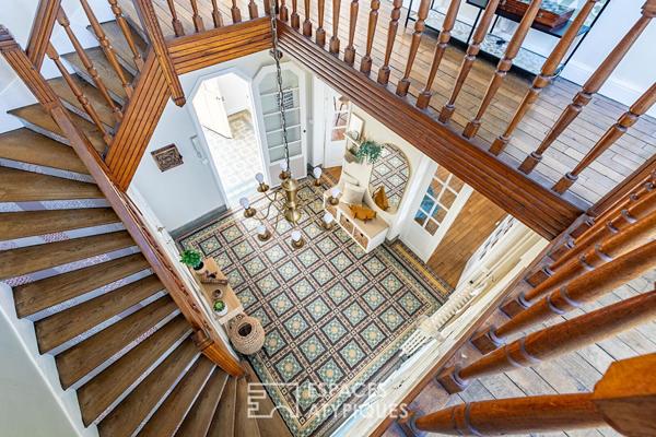 Maison de ville rénovée avec jardin, centre ville à pied