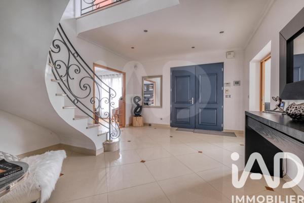 Maison à vendre 8 pièces 350 m² Meaux
