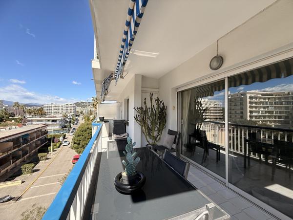 Cannes Pointe Croisette, 2P 52 m² + terrasse 560 000 €