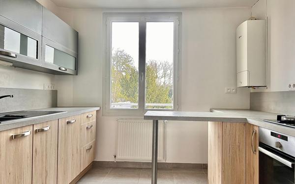 Appartement à louer    3 pièces •  Beauvais