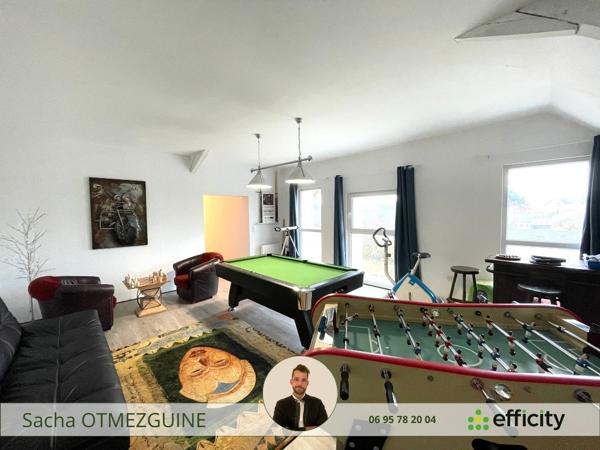 Maison 9 pièces - 245 m²