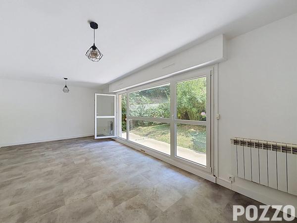 GRAND STUDIO AVEC JARDIN TROUVILLE SUR MER TROUVILLE SUR MER