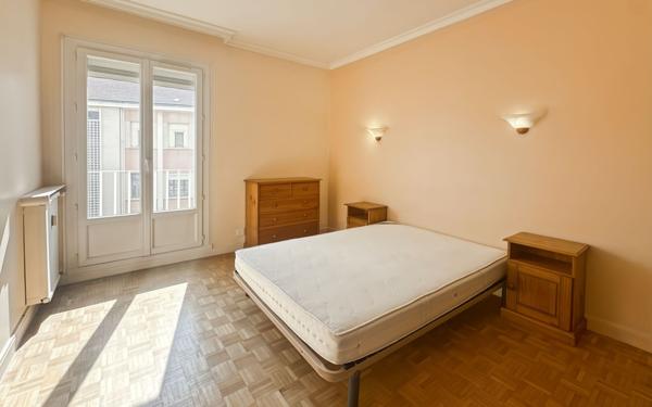 Appartement à vendre    3 pièces • 102,60 m2 Valence
