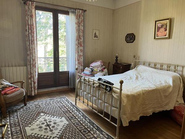 Maison à vendre |  Gigean |  7 pièces | 230 m²