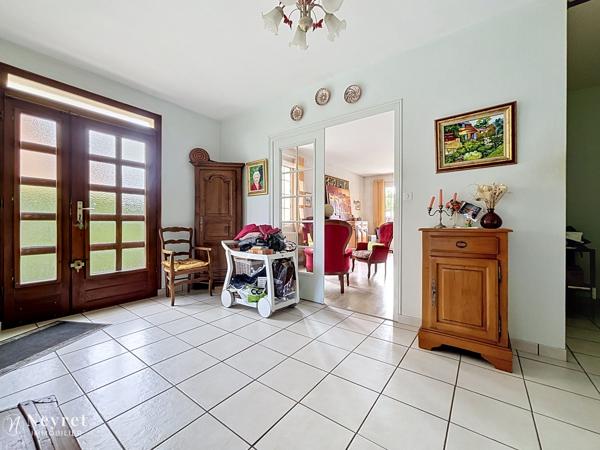 DÉCINES-CHARPIEU – Secteur Champs Blancs – Maison familiale 199 m² – 5 chambres – Terrain 771 m²