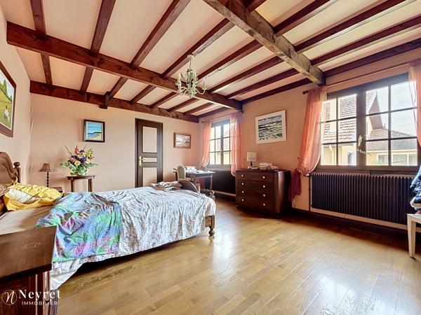 DÉCINES-CHARPIEU – Secteur Champs Blancs – Maison familiale 199 m² – 5 chambres – Terrain 771 m²