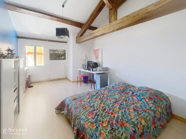 Ancien corps de ferme rénové avec cachet – 188 m² – Solaize, à 20 mn de Lyon