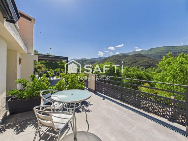 PROPRIETE UNIQUE OU GÎTE AVEC PISCINE VUE IMPRENABLE