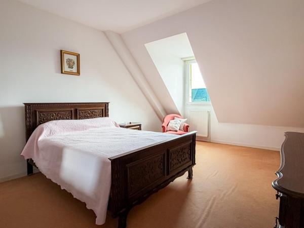 Maison à CHANGE, 72560 - 5 pièces 148m²