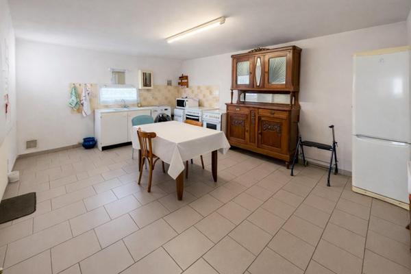 Maison à CHANGE, 72560 - 5 pièces 148m²