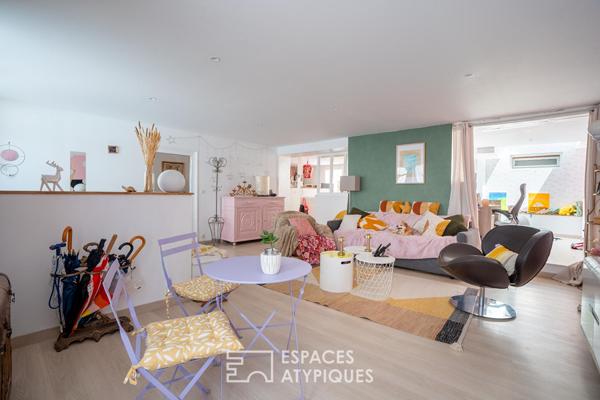 Maison familiale de caractère et son jardin intimiste au coeur du bourg – Grandchamp des Fontaines
