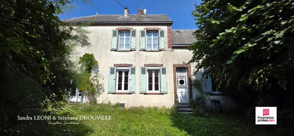 JOUY - CHARMANTE MAISON BOURGEOISE A FORT POTENTIEL DE 140 m², 6 pièces