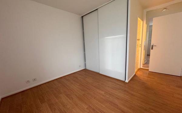 Appartement à vendre    2 pièces • 46,55 m2 Élancourt
