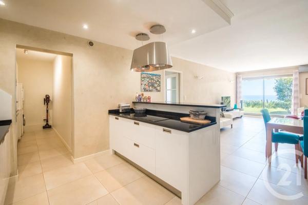 Appartement F3 à vendre  3 pièces - 105,13 m 2   NICE  - 06
